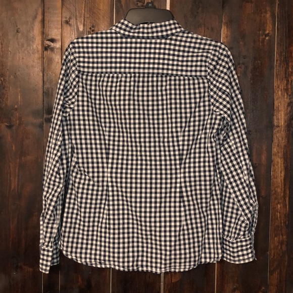 Tommy Hilfiger Button-Up Shirt - Picture 2 of 4